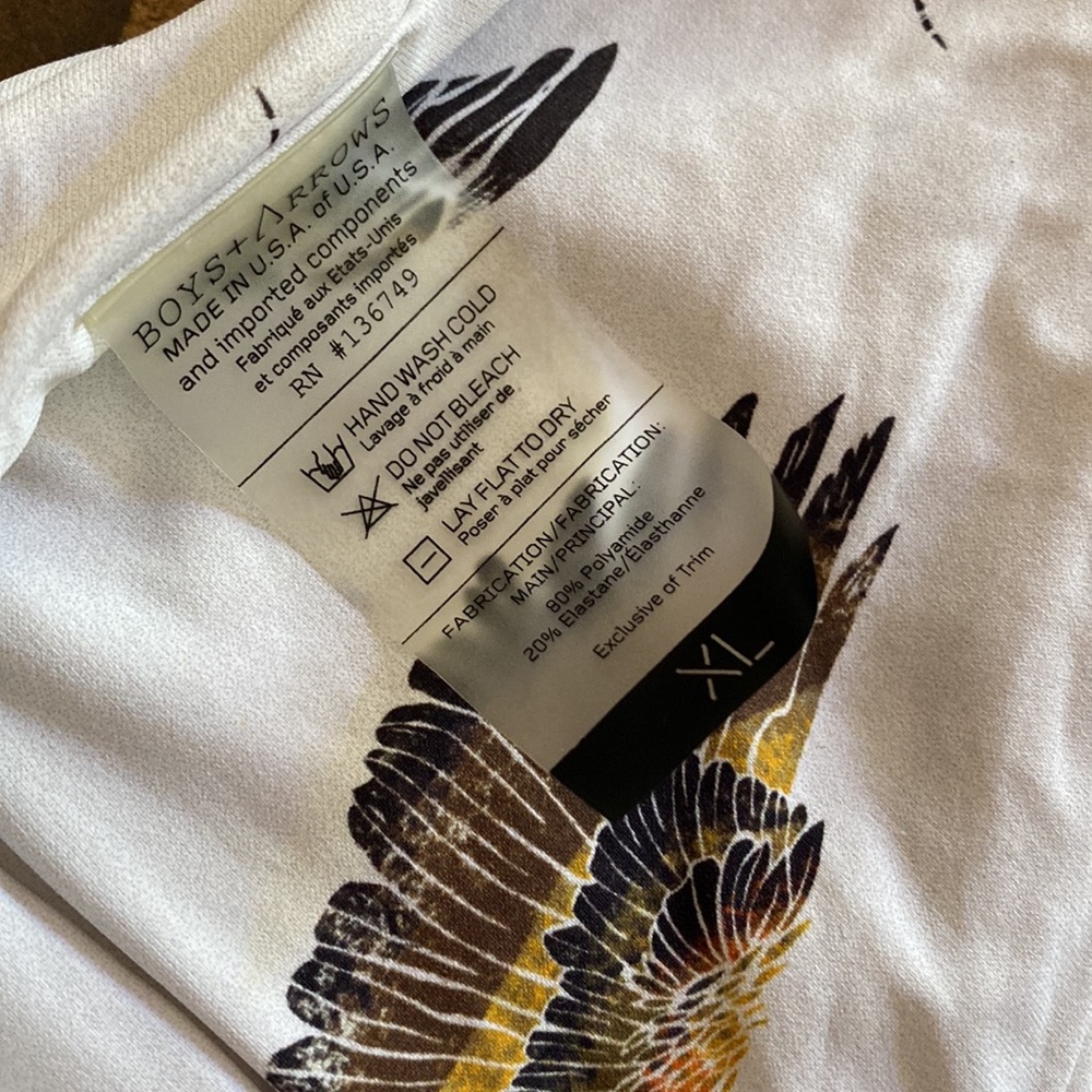 BOYS + ARROWS SWIM TOP - Picture 3 of 3